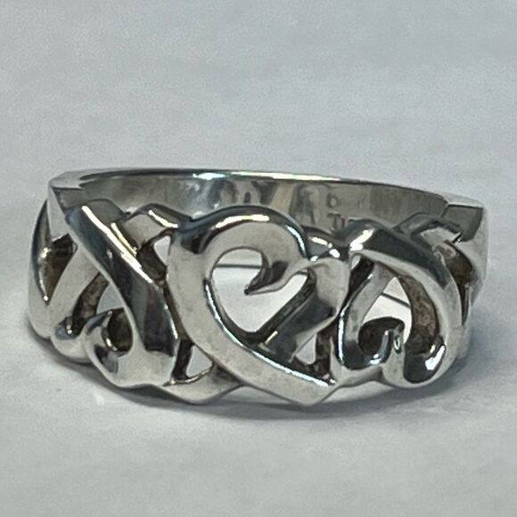 Tiffany & Co Paloma Picasso Triple Loving Heart Ring - Silver - Sz 5.5 - RETIRED - Picture 9 of 16